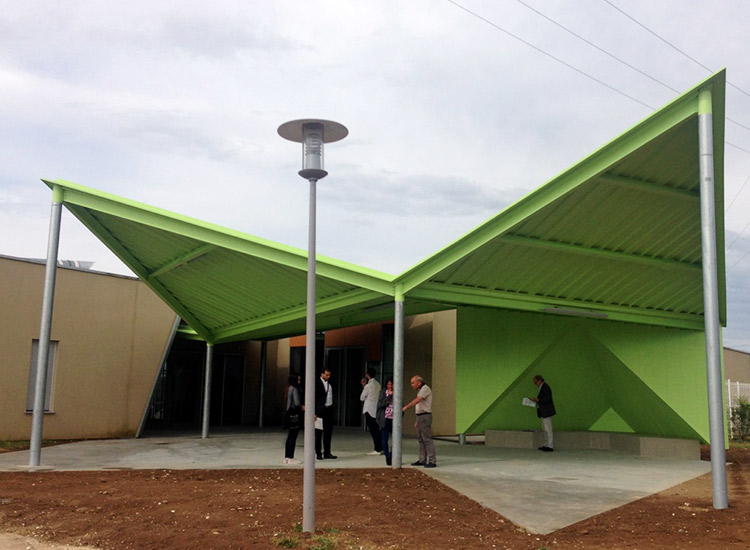 centre-de-loisirs-cobarec centre de loisirs bardage et couverture par COBAREC